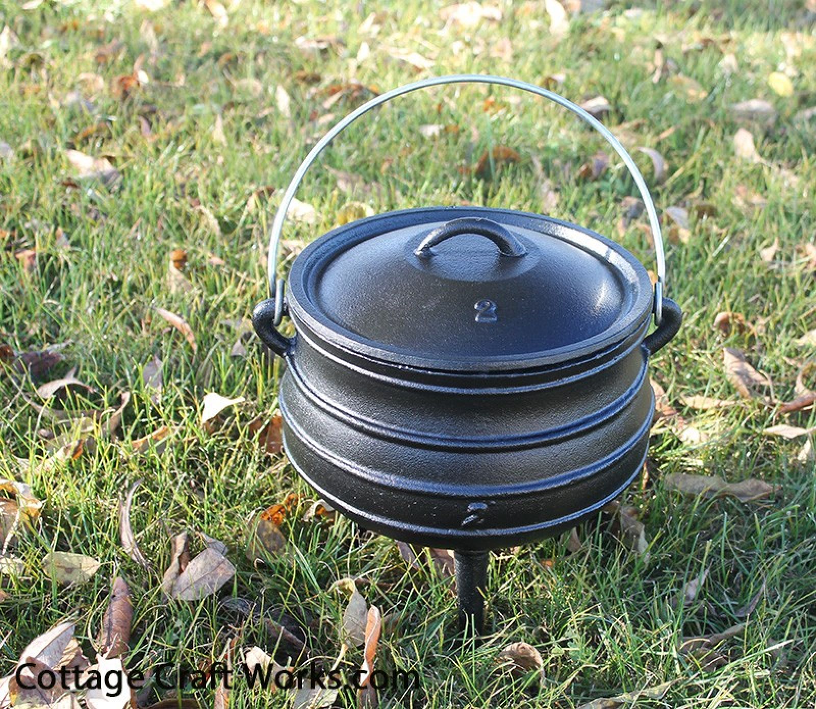 Potjie Pot #2 Three Leg Cast Iron Kettle-1.25 gal